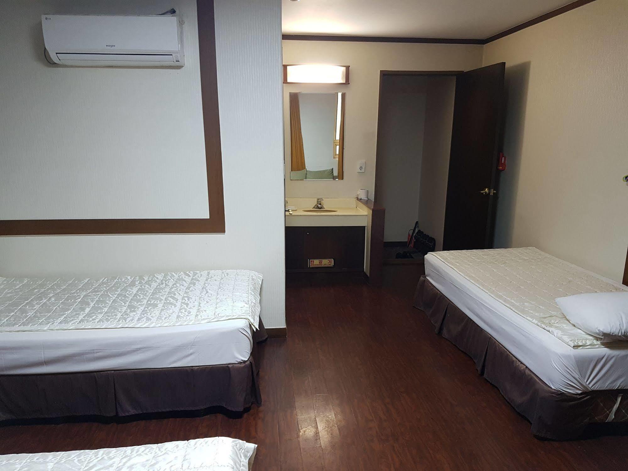 New Boolim Tourist Hotel Σεούλ Εξωτερικό φωτογραφία